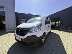 Weiß Gebraucht 2021 Renault Trafic Komfort Van | 19.490 € (Guter Preis)