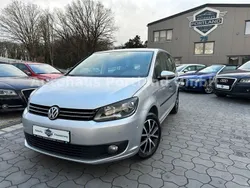 Silber Gebraucht 2011 VW Touran Trendline Van / Kleinbus | 7.999 € (Fairer Preis)