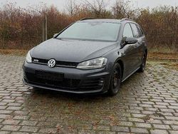 Schwarz Gebraucht 2016 VW Golf VII GTD Kombi | 15.900 € (Fairer Preis)
