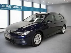 Blau Gebraucht 2022 VW Golf VIII Life Kombi | 19.730 € (Guter Preis)