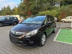 Braun Gebraucht 2012 Opel Zafira Tourer Innovation Van / Kleinbus | 6.890 € (Etwas zu teuer)