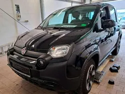 Schwarz Gebraucht 2023 Fiat Panda Cross Cross Kleinwagen | 12.999 € (Fairer Preis)