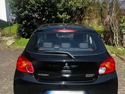 Schwarz Gebraucht 2015 Mitsubishi Space Star Kleinwagen | 2.700 €