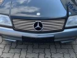 Schwarz Gebraucht 1991 Mercedes SL300 Cabrio | 22.610 €