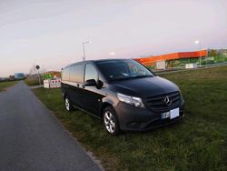 Schwarz Gebraucht 2025 Mercedes Vito Van | 15.500 € (Fairer Preis)