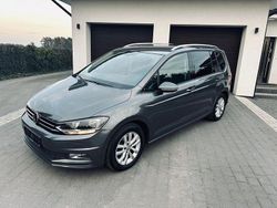 Grau Gebraucht 2016 VW Touran Comfortline Van / Kleinbus | 16.899 € (Fairer Preis)