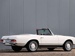 Weiß Gebraucht 1969 Mercedes 280 Cabrio | 92.000 €