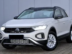 Grau Gebraucht 2024 VW T-Roc Life SUV | 25.704 € (Fairer Preis)