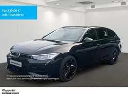 Grenadillschwarz metallic Gebraucht 2024 VW Passat R-line Kombi | 39.950 € (Superpreis)