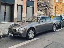Grau Gebraucht 2005 Maserati Quattroporte Limousine | 24.999 € (Teuer)