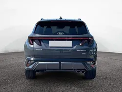 Grau Neu 2025 Hyundai Tucson N Line SUV | 39.549 € (Etwas zu teuer)