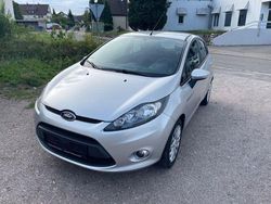 Silber Gebraucht 2012 Ford Fiesta Trend Kleinwagen | 5.900 € (Etwas zu teuer)