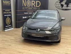 Grau Gebraucht 2022 VW Golf VIII | 19.900 € (Guter Preis)