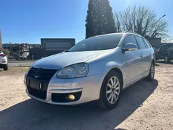 Silber Gebraucht 2009 VW Golf VI Comfortline Kombi | 2.450 € (Fairer Preis)