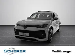 VW Tayron
