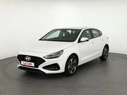 Andere Neu 2024 Hyundai i30 Limousine | 22.490 € (Guter Preis)