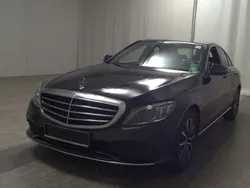 Schwarz Gebraucht 2020 Mercedes C220 Avantgarde Limousine | 18.380 € (Fairer Preis)