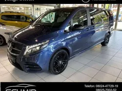 Lackfarbe sodalithblau mb5842 Gebraucht 2023 Mercedes V300 AMG Van / Kleinbus | 78.910 € (Teuer)