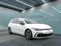 Weiß Gebraucht 2024 VW Golf VIII R-line Limousine | 32.749 € (Guter Preis)
