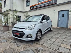 Silber Gebraucht 2016 Hyundai i10 Passion Kleinwagen | 9.995 € (Fairer Preis)