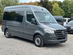 Grau Gebraucht 2023 Mercedes Sprinter Van | 43.911 €