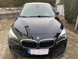 Schwarz Gebraucht 2020 BMW 218 Active Tourer Van / Kleinbus | 17.300 € (Fairer Preis)
