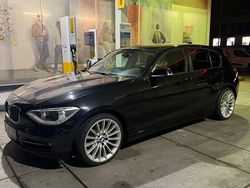 Schwarz Gebraucht 2012 BMW 118 Sport Line Kleinwagen | 8.900 € (Etwas zu teuer)