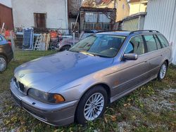 Grau Gebraucht 2001 BMW 520 Lifestyle Kombi | 2.999 € (Guter Preis)