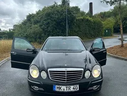 Schwarz Gebraucht 2009 Mercedes E300 Limousine | 6.100 €