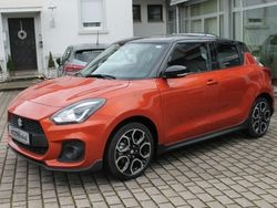 Flame orange / super black pearl metalli (metallic) Gebraucht 2023 Suzuki Swift Sport Kleinwagen | 21.490 € (Fairer Preis)
