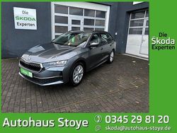 Grau Gebraucht 2024 Skoda Octavia Selection Kombi | 27.900 € (Guter Preis)