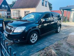 Schwarz Gebraucht 2012 Chevrolet Orlando Van / Kleinbus | 6.299 € (Fairer Preis)