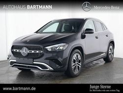 Lack kosmosschwarz Gebraucht 2024 Mercedes GLA200 Progressive SUV | 37.800 € (Guter Preis)