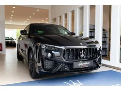 Schwarz Neu 2024 Maserati Levante SUV | 139.477 €