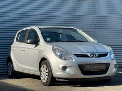 Silber Gebraucht 2011 Hyundai i20 Classic Kleinwagen | 3.990 € (Fairer Preis)