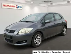 Grau Gebraucht 2010 Toyota Auris Limousine | 3.999 € (Guter Preis)