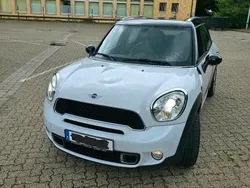 Weiß Gebraucht 2011 Mini Cooper S Countryman SUV | 10.999 € (Etwas zu teuer)