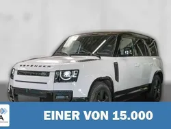 Weiß Gebraucht 2023 Land Rover Defender SE Dynamic SUV | 73.380 € (Fairer Preis)