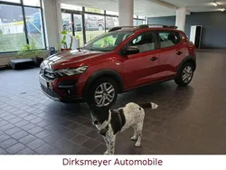 Rot Gebraucht 2022 Dacia Sandero Essentiel Kleinwagen | 12.500 € (Guter Preis)
