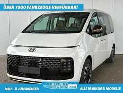 Creamy white metallic Gebraucht 2025 Hyundai Staria Van | 50.500 € (Etwas zu teuer)