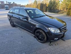 Schwarz Gebraucht 2009 Mercedes 200 Elegance | 11.000 € (Teuer)