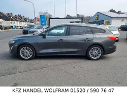 Grau Gebraucht 2019 Ford Focus Titanium Kombi | 12.990 € (Fairer Preis)