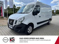 Weiss Gebraucht 2020 Nissan NV400 Van | 28.990 €