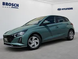 Grün Neu 2025 Hyundai i20 Select Limousine | 19.990 € (Fairer Preis)