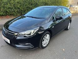Schwarz Gebraucht 2017 Opel Astra Edition Kombi | 5.900 € (Superpreis)
