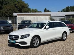 Polarweiss unilack Gebraucht 2016 Mercedes E200 Avantgarde Kombi | 20.400 € (Guter Preis)