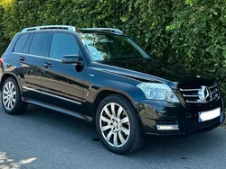 Obsidianschwarz metalliclack Gebraucht 2012 Mercedes GLK250 SUV | 9.890 €