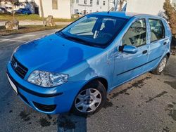 Blau Gebraucht 2004 Fiat Punto Dynamic Limousine | 1.799 € (Etwas zu teuer)