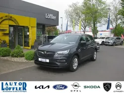 Schwarz Gebraucht 2018 Opel Grandland X Dynamic SUV | 15.860 € (Fairer Preis)
