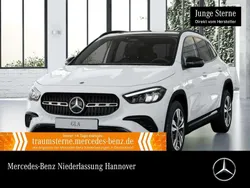 Polarweiß Gebraucht 2024 Mercedes GLA200 Progressive SUV | 40.990 € (Fairer Preis)